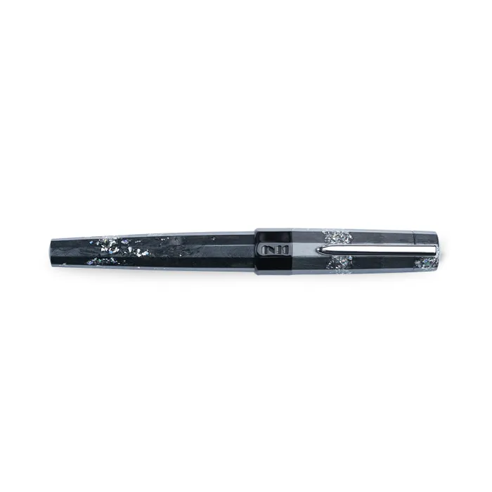 Benu Euphoria Caviar Black Fountain Pen - Fine