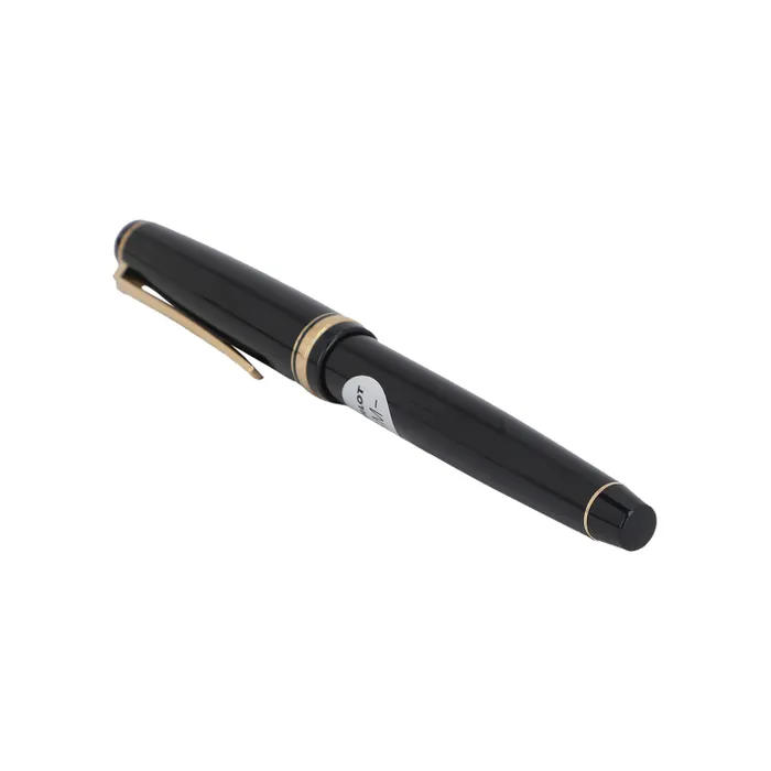 Pilot 2116 Falcon Black & Gold with Rhodium-Plated Trims Fountain Pen-Medium