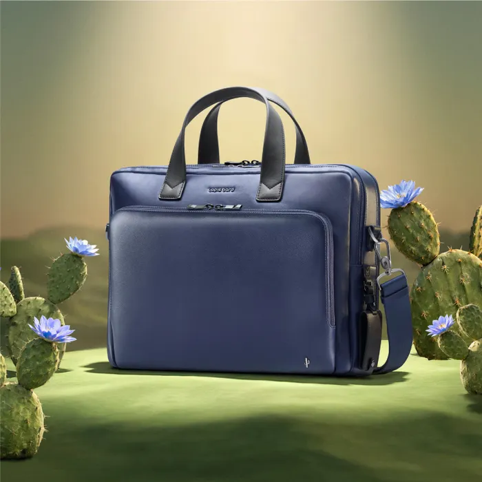 Lapis Bard Crossover Desert Bloom Cactus Leather 16-inch Briefcase Bag - Blue