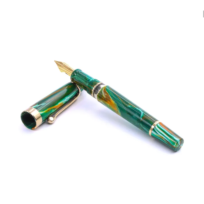 Kanwrite Heritage Marble Green Swirl Fountain Pen With Gold Trims - Medium