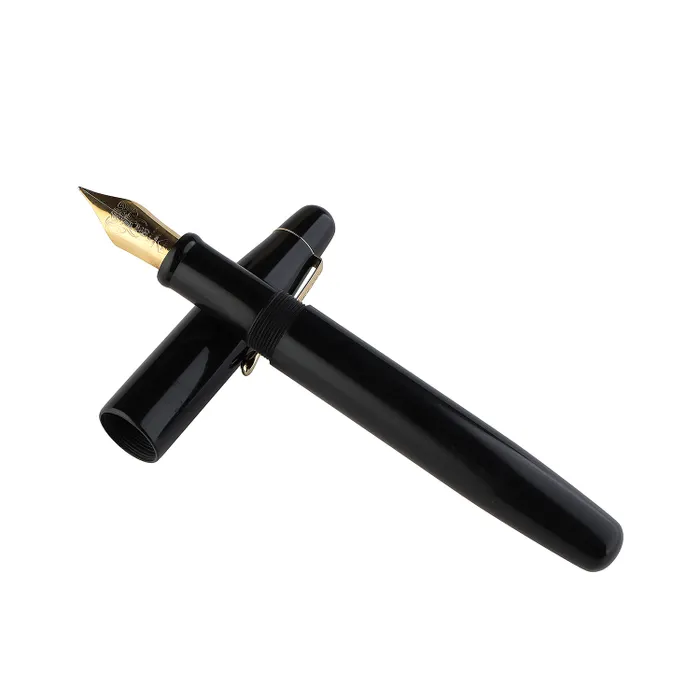 Kanwrite Mammoth Solid Black Fountain Pen With Black Trims - Medium