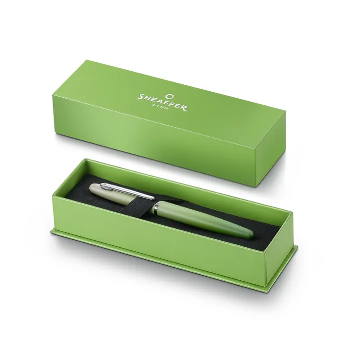 Sheaffer VFM 9431 Matcha Edition Green Ombre Gradient Fountain Pen with Chrome-plated Trims (Fine)