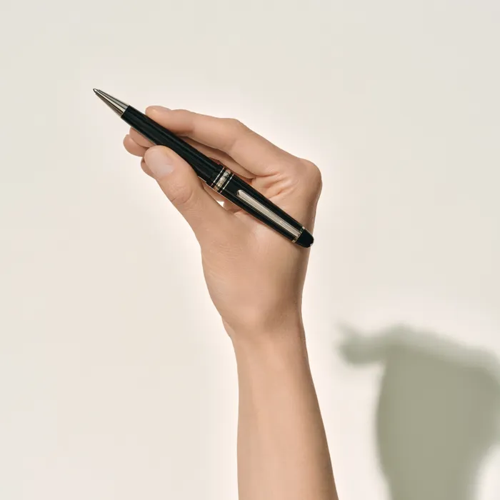 Montblanc MeisterstÃ¼ck Platinum Line Midsize Ballpoint Pen