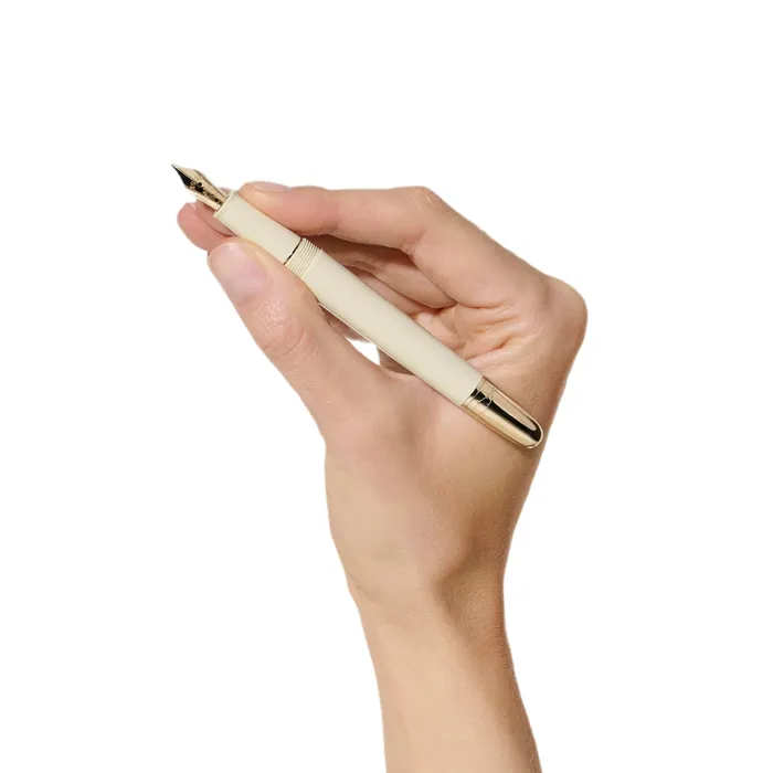 Montblanc MeisterstÃ¼ck Romeo & Juliet Classique Fountain Pen-Medium
