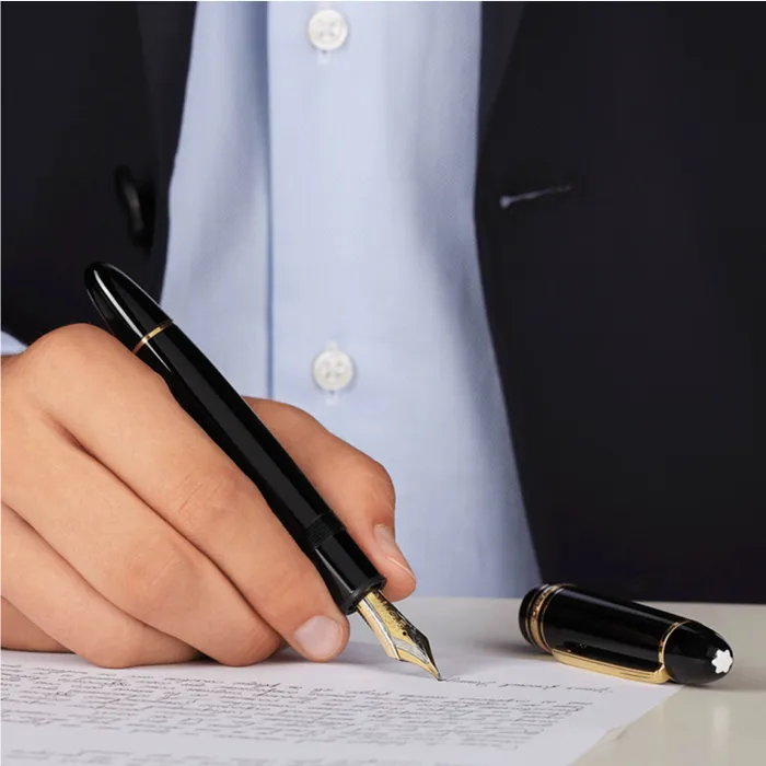 Montblanc MeisterstÃ¼ck 149 Medium Fountain Pen - Black With