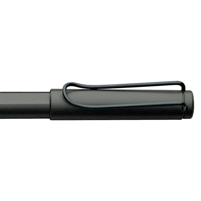 Lamy Safari 017 Fountain Pen Broad Matte Black With Black Plated Clip