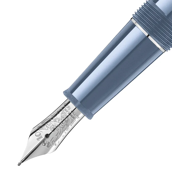 Montblanc MeisterstÃ¼ck Glacier DouÃ© Fountain Pen (18K Medium) - Blue With Platinum Trims