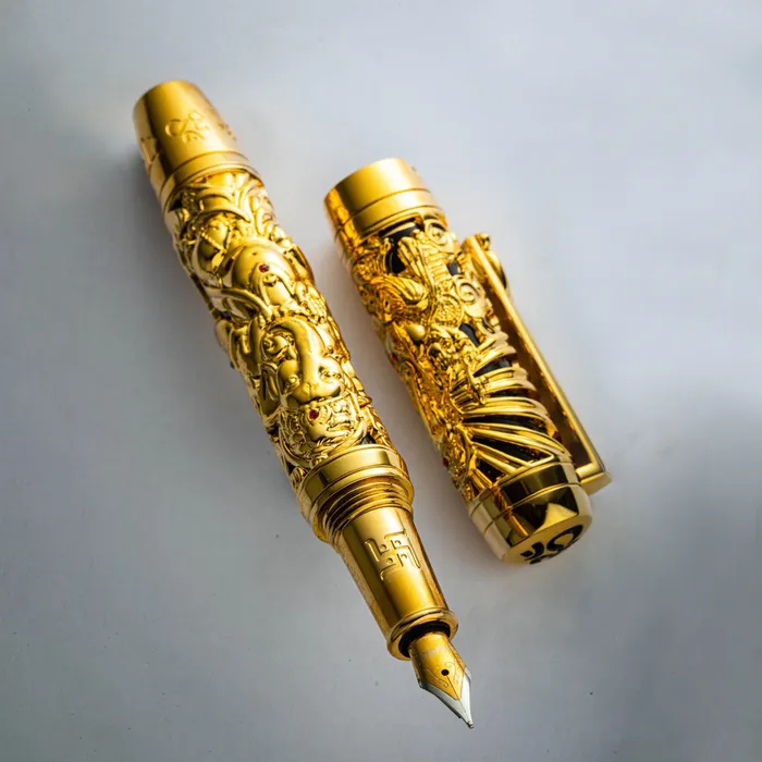 Noblia Limited Edition Ganesha Fountain Pen (Medium) Gold
