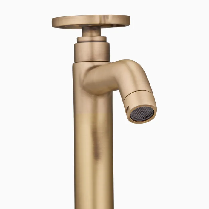 Pillar Cock