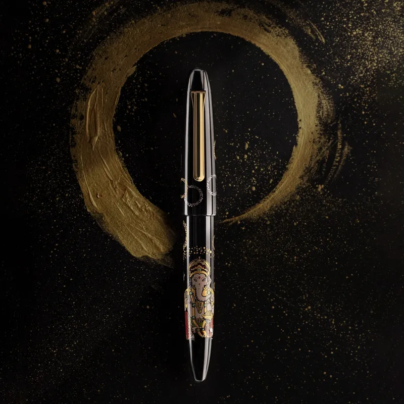 Sailor Limited Edition Ganesha Fountain Pen (21K KOP Broad) Black and Gold