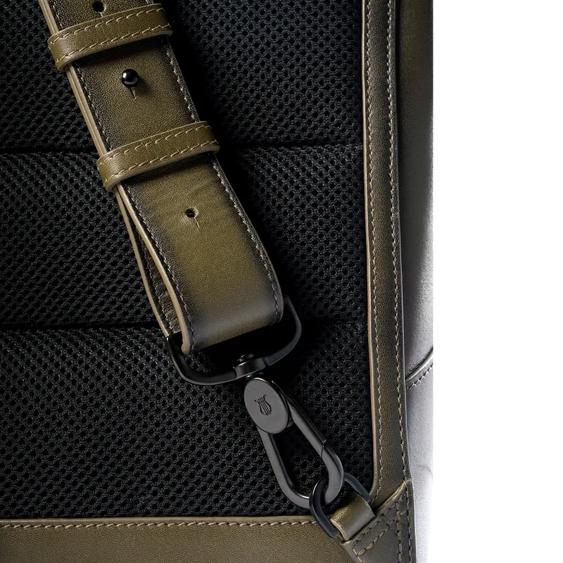 Lapis Bard Ducorium Dover Travel Bag - Olive