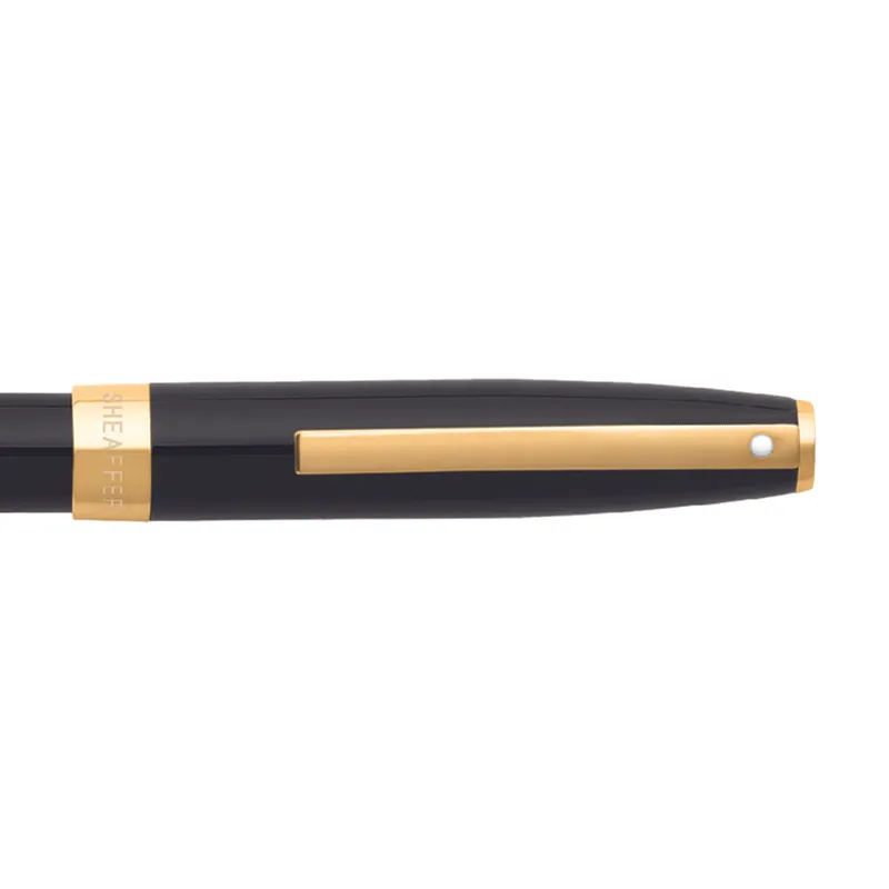 Sheaffer SAGARIS 9471 Gloss Black Fountain Pen With Gold Tone  trim - Medium
