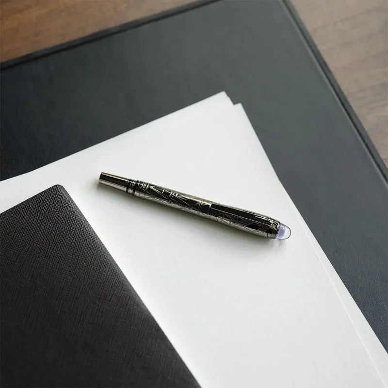 Montblanc StarWalker Space Blue Precious Metal Fountain Pen (14K Medium) - Silver