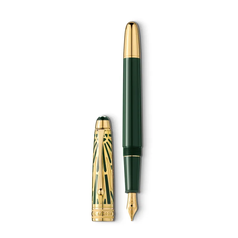 Montblanc 131350 MeisterstÃ¼ck The Origin Collection Classic Doue Fountain Pen (14K Medium) - Green With Gold Trims