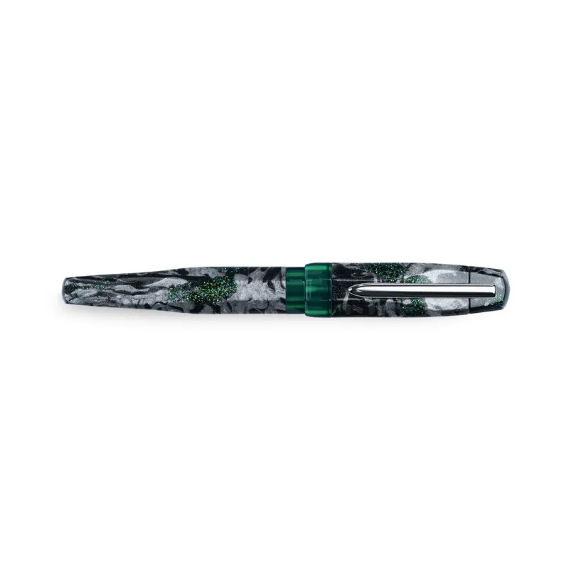Benu Astrogem Leto Green Fountain Pen - Fine