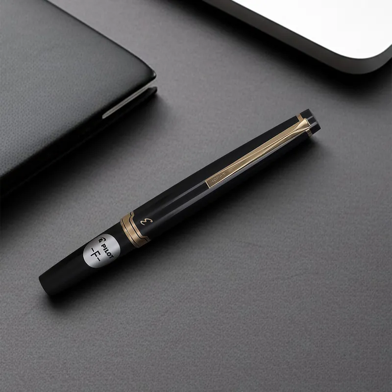 Pilot 2024 Elite E95S Black Fountain Pen-Fine