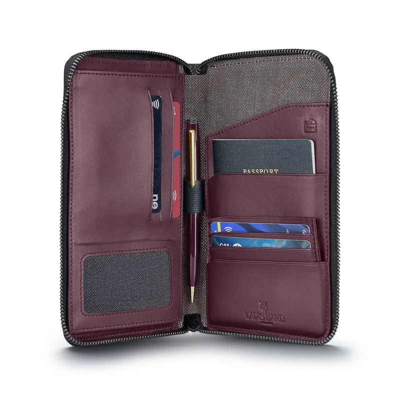 Lapis Bard Enigma Passport Wallet - Bordeaux