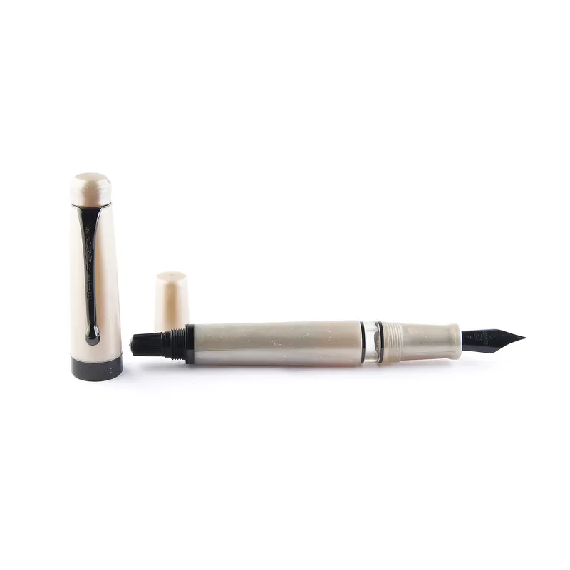 Kanwrite Heritage Ebony Pearl Ivory Fountain Pen With Black Trims - Fine