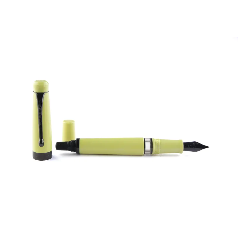 Kanwrite Heritage Ebony Yellow Fountain Pen With Black Trims - Broad