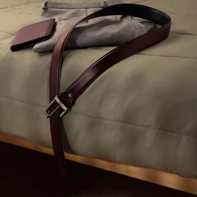 Lapis Bard Knightsbridge Vintage Leather Belt with Skeleton Buckle - Chestnut Brown