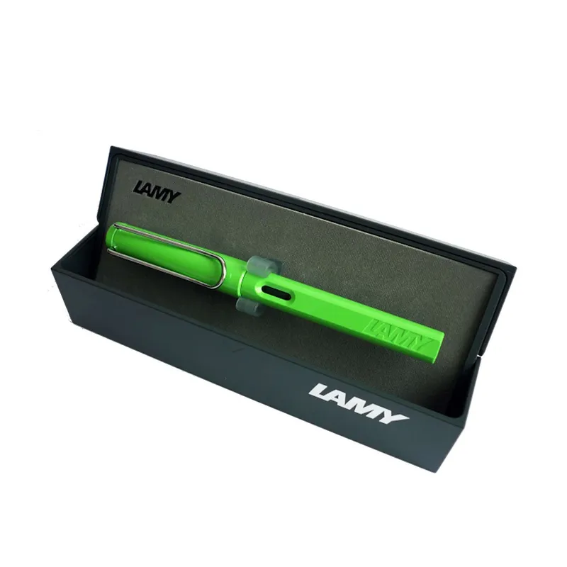 Lamy Safari 013 Fountain Pen Broad Green With Chrome Plated Clip