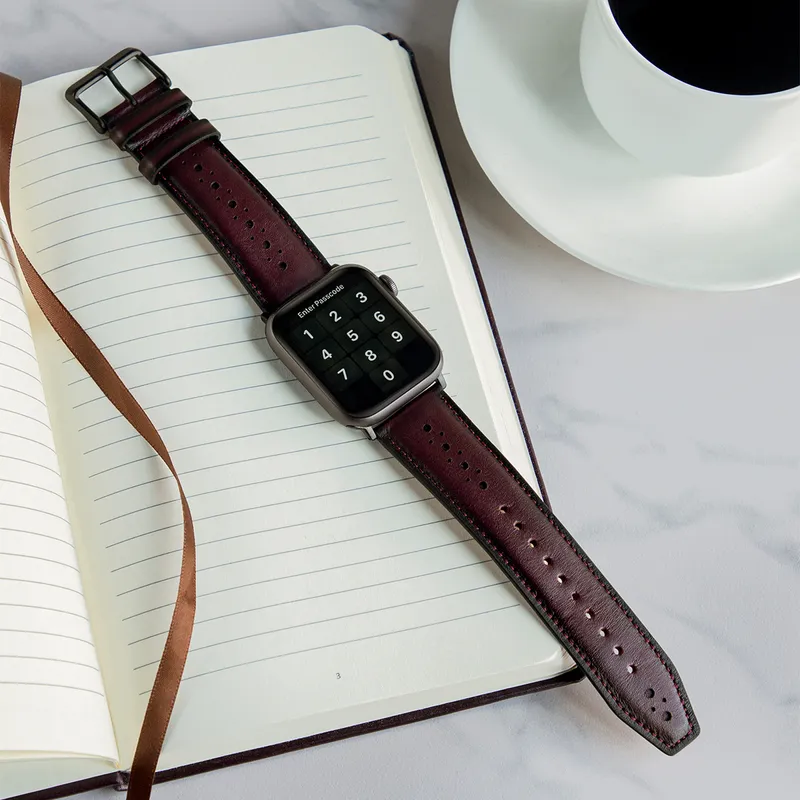 Lapis Bard Leather Apple Watch Strap - Bordeaux