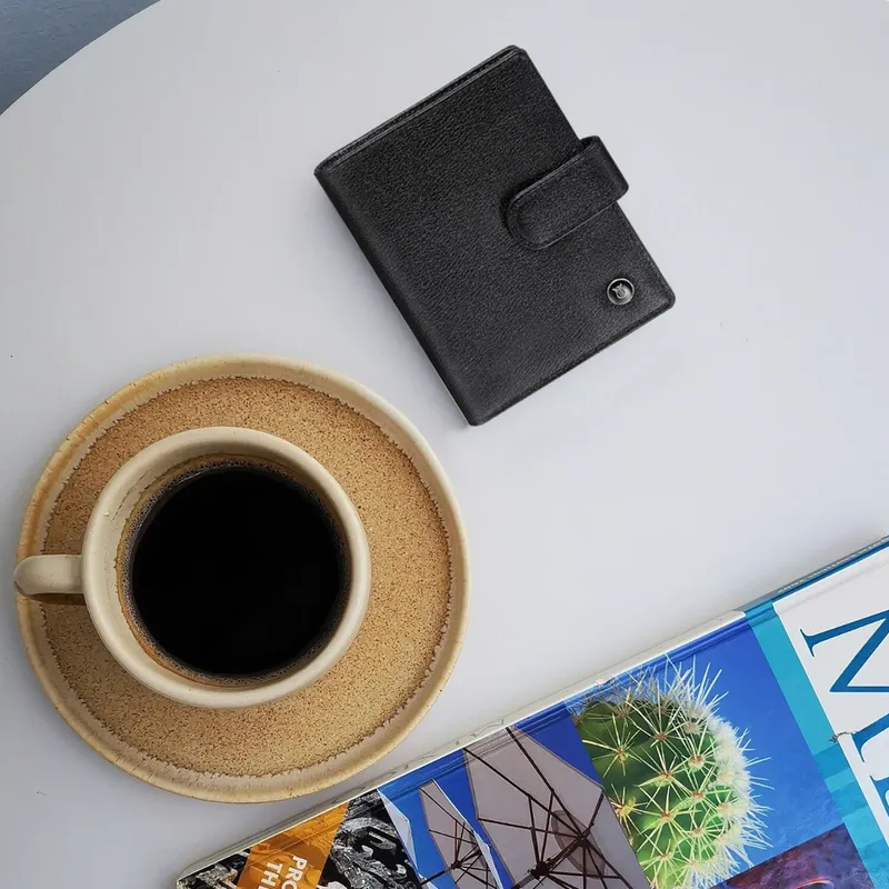 Lapis Bard Belgravia Multi sleeve Card Holder Black