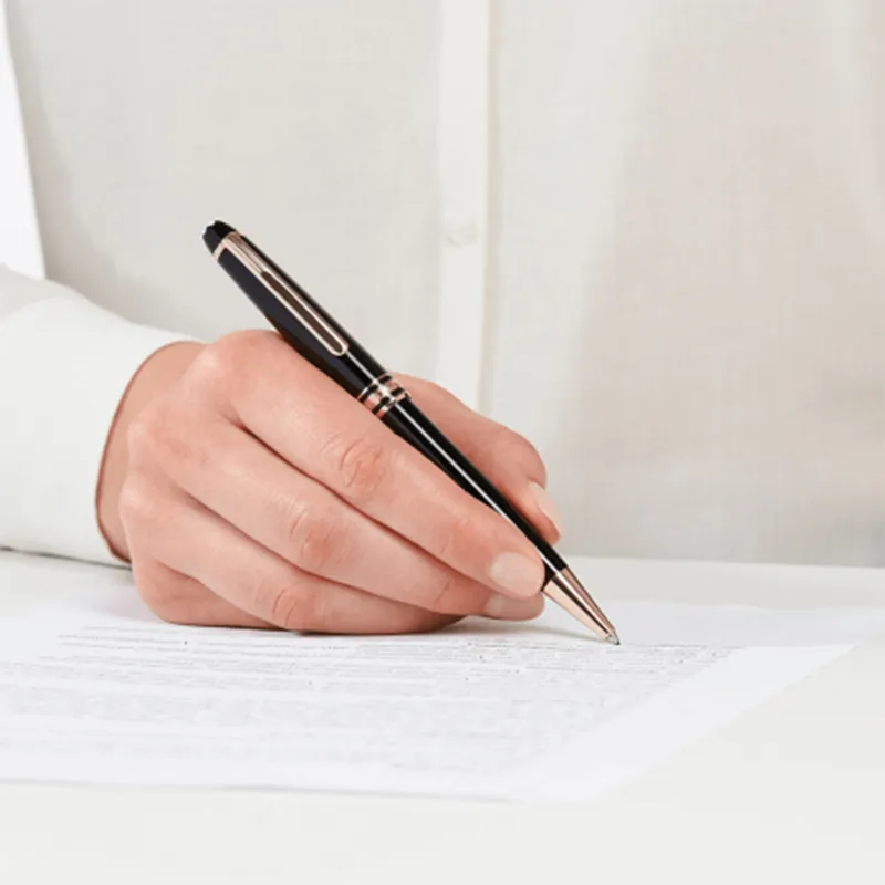 Montblanc MeisterstÃ¼ck Classique Ballpoint Pen - Black With Red Gold Trims