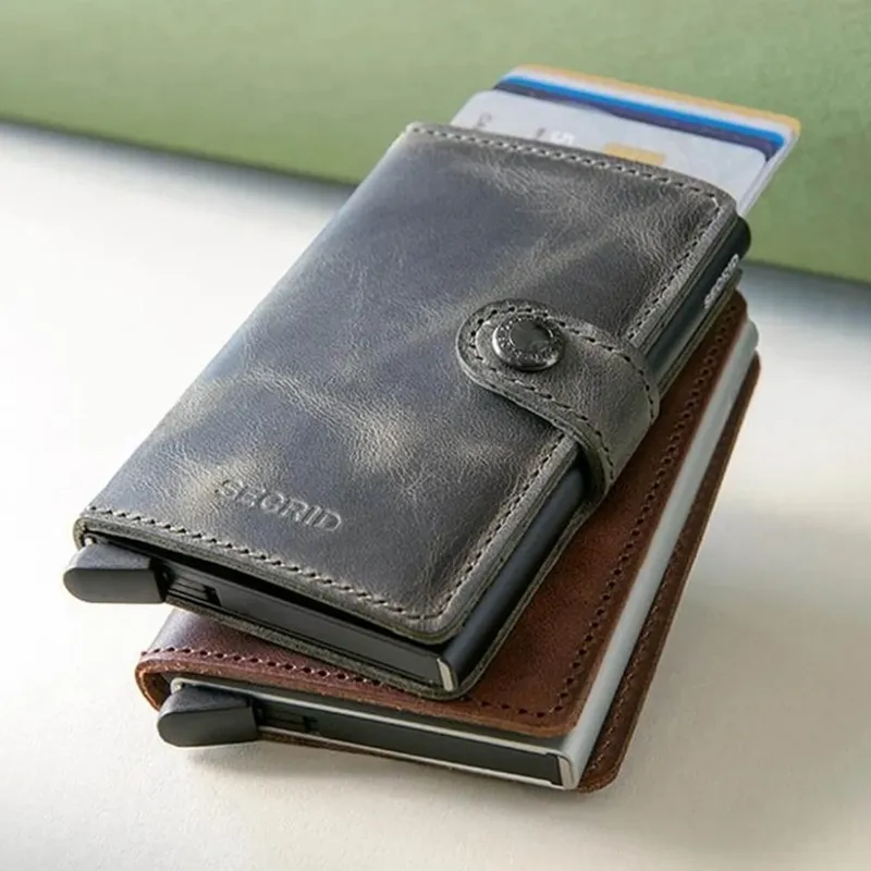 Secrid Miniwallet Vintage Olive with Black Cardprotector