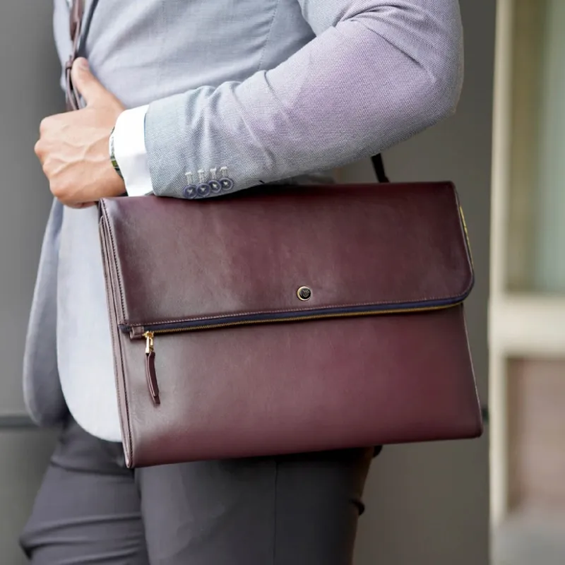 Lapis Bard Ducorium Bexley 13Inch Laptop Sleeve with Shoulder Strap Bordeaux