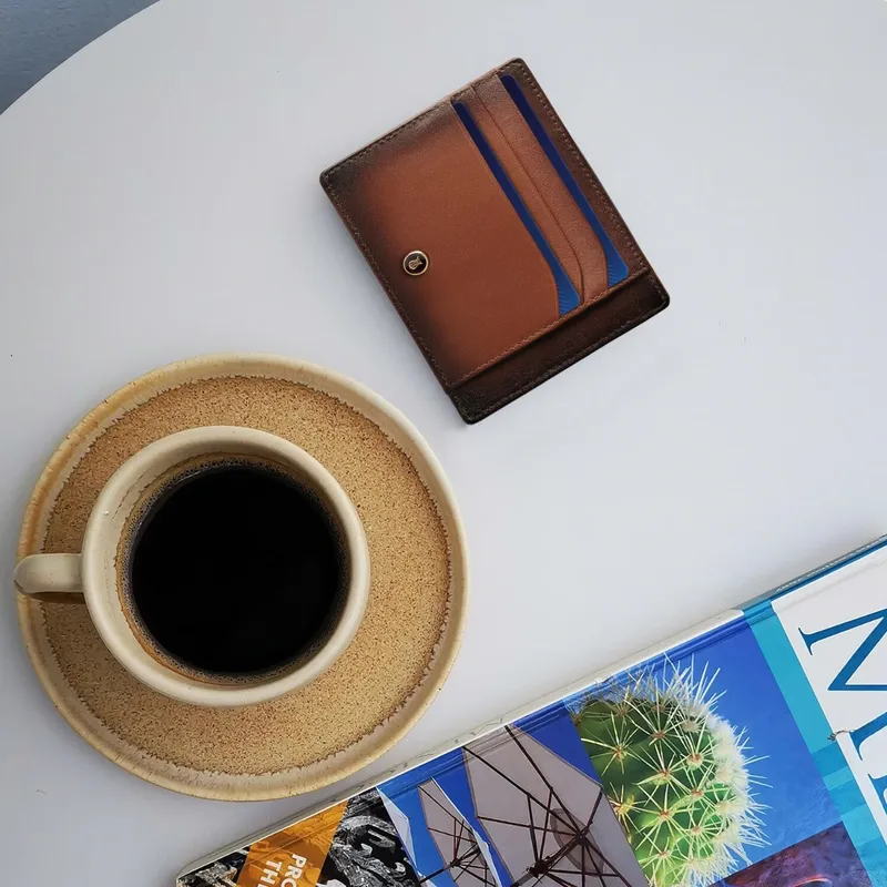 Lapis Bard Ducorium Credit Card Sleeve Cognac