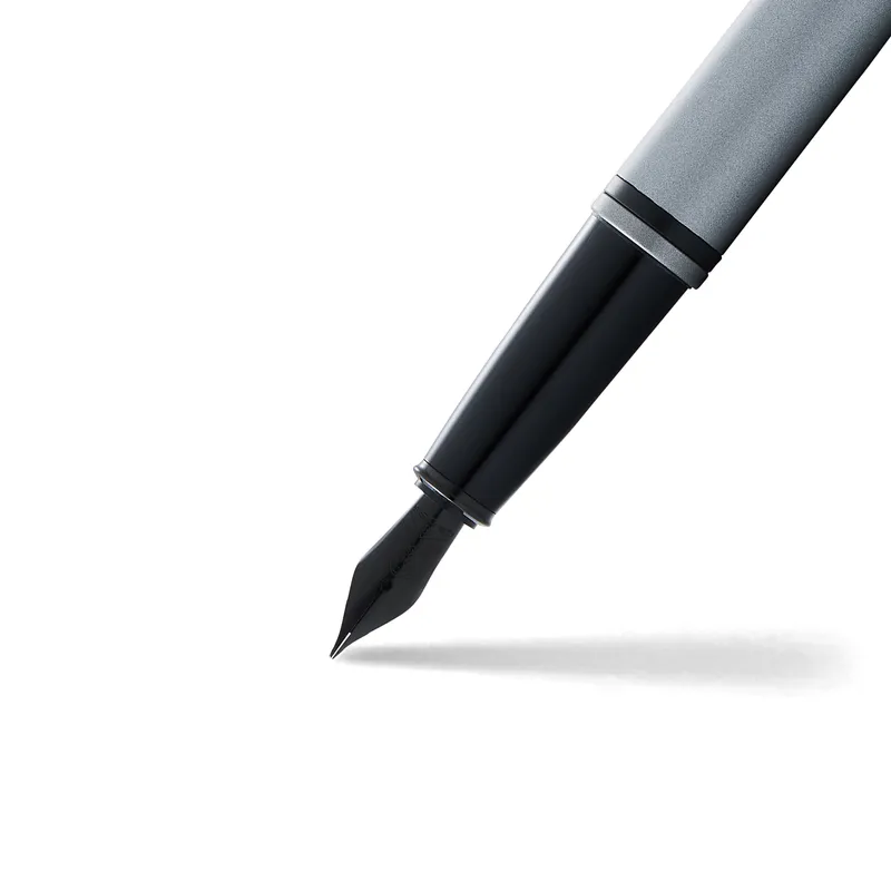Cross AT0116-26MJ Calais Lacquer Fountain Pen Gray And Black