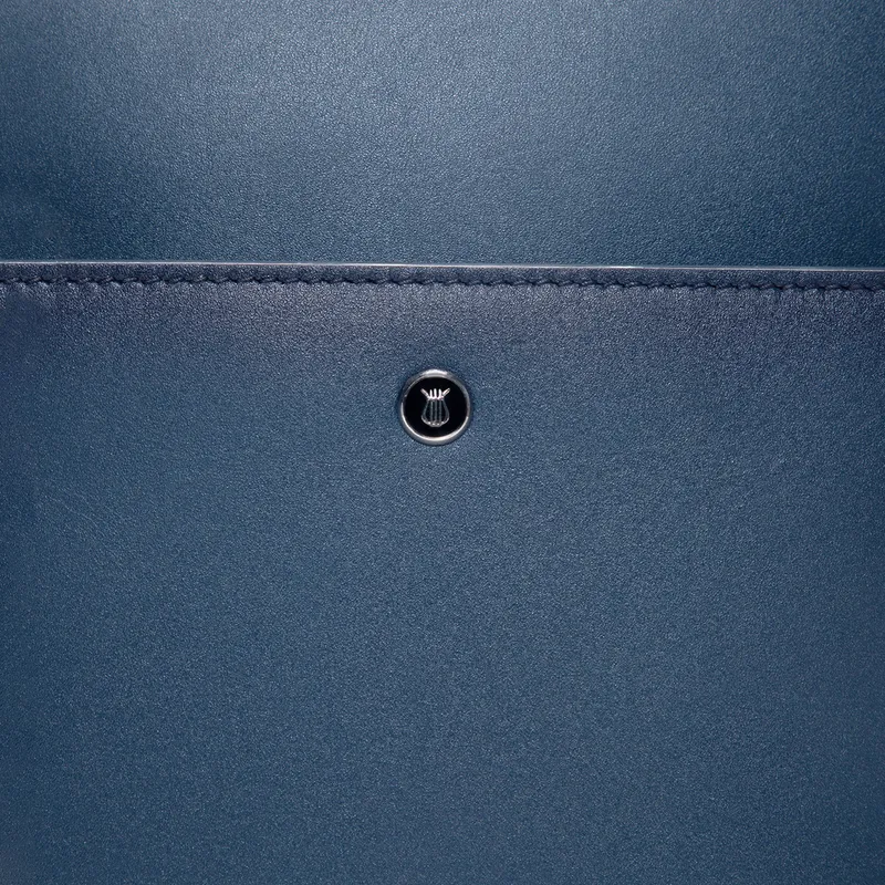 Lapis Bard Ducorium Kent Crossbody Travel Bag - Navy Blue