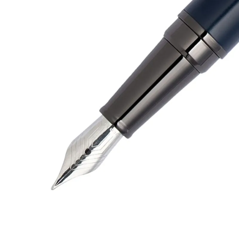 Hugo Boss Gear Minimal Fountain Pen (Medium) - Navy