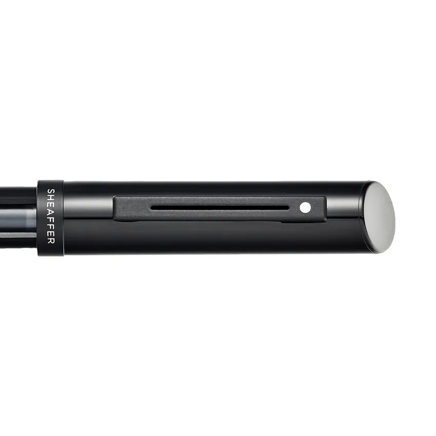 Sheaffer Calligraphy Matte Black Fountain pen with Black cap and Matte Black Trim in Hangsell - Broad