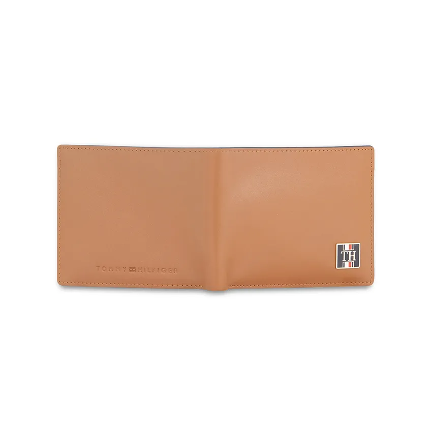 Tommy Hilfiger Wallet With Coin Pocket-Calogero Tan