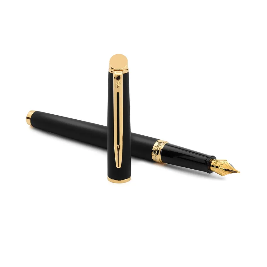 Waterman Hemisphere Matte Black Gold Trims Fountain Pen with Passport Holder