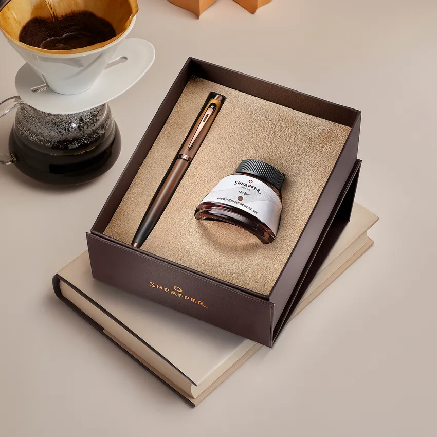 Sheaffer Gift Set 100 9374 Coffee Edition Fountain Pen (Medium) with Regal Brown PVD Trims and Coffee Scented Skrip Ink (50 ml)