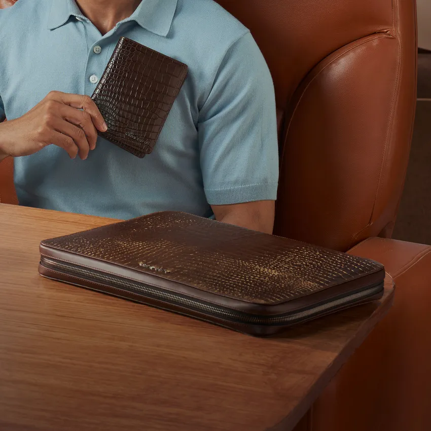 Lapis Bard Mandeville 13-Inch Croc-Textured Laptop Sleeve - Dark Brown