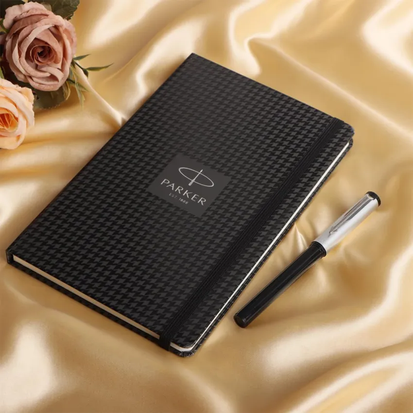 Parker Giftset Beta Premium Coated Clip Rollerball Pen & Notebook