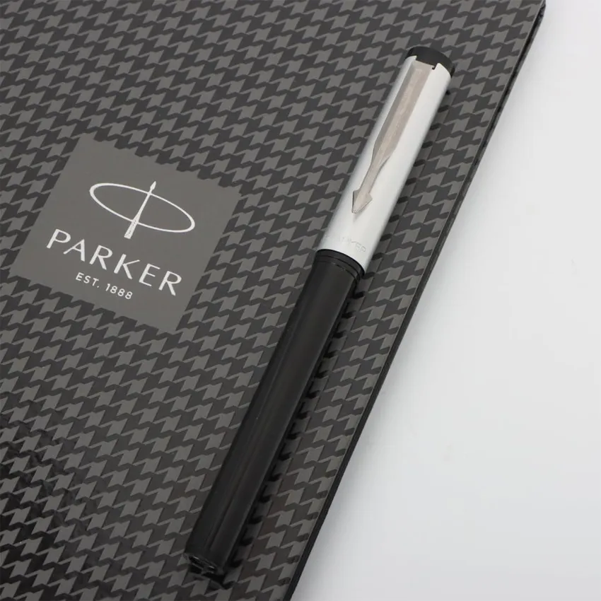 Parker Giftset Beta Premium Coated Clip Rollerball Pen & Notebook