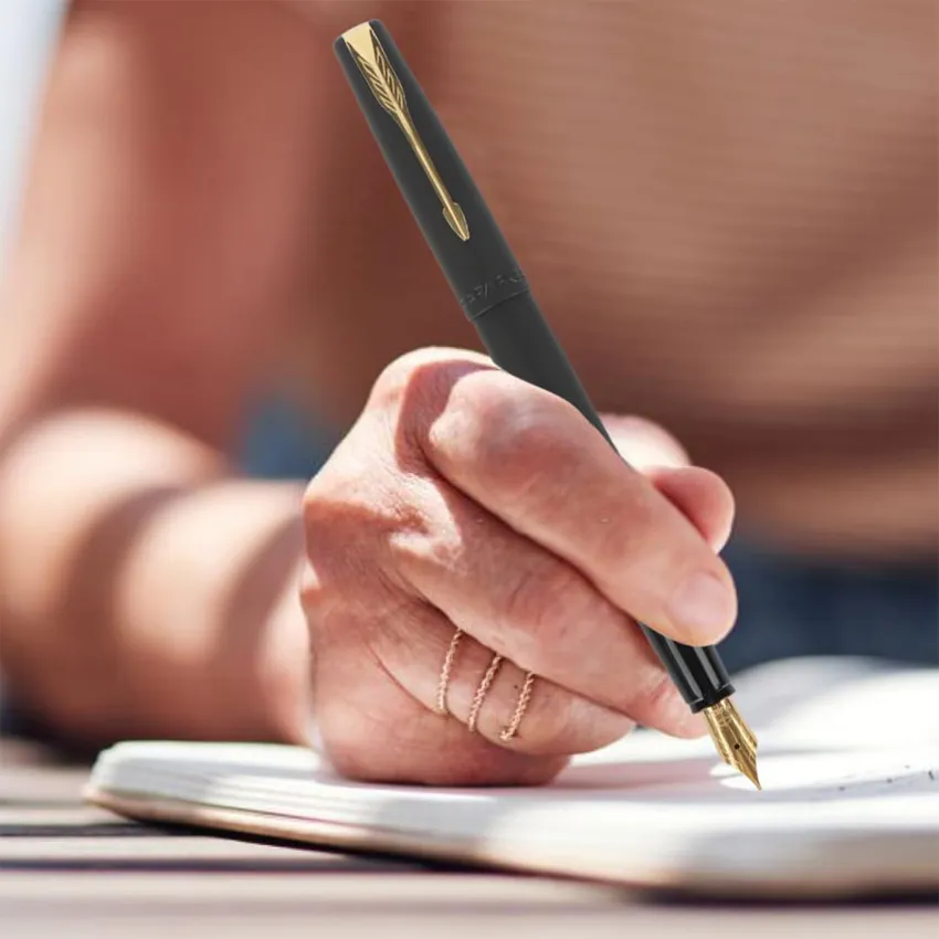 Parker Frontier Matte Black Fountain Pen Gold Trim-Fine