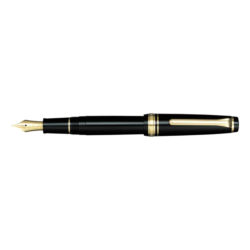 Sailor Professional Gear Slim 'Sapporo' Fountain Pen (14K Zoom) - Black With Gold Trims