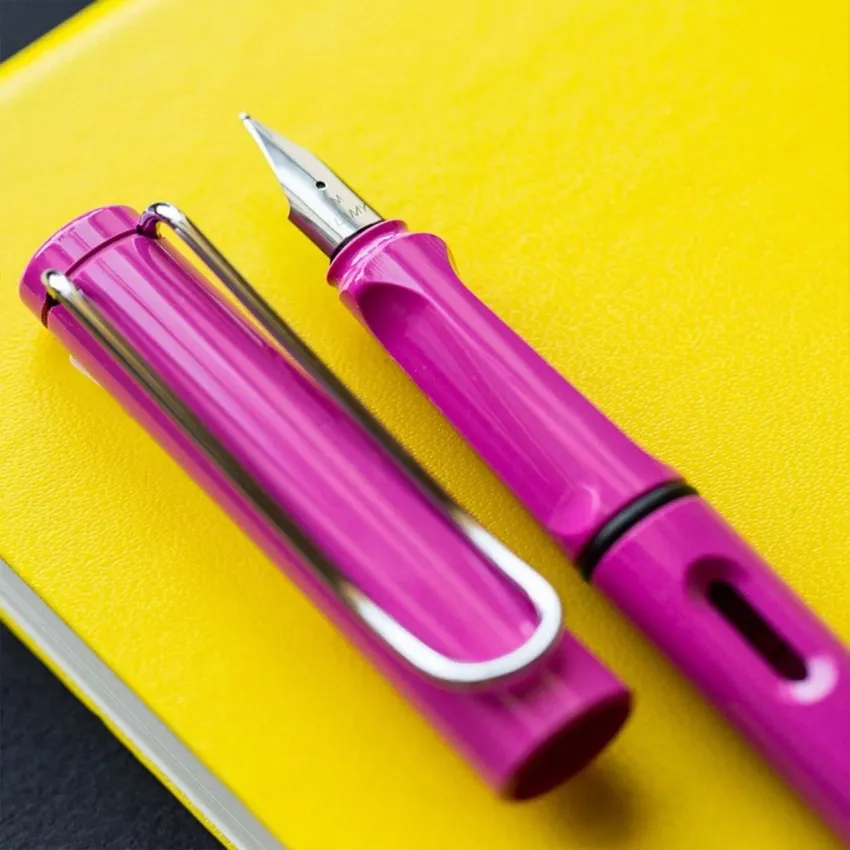 Lamy Safari 013 Fountain Pen Fine Pink With Chrome Plated Clip