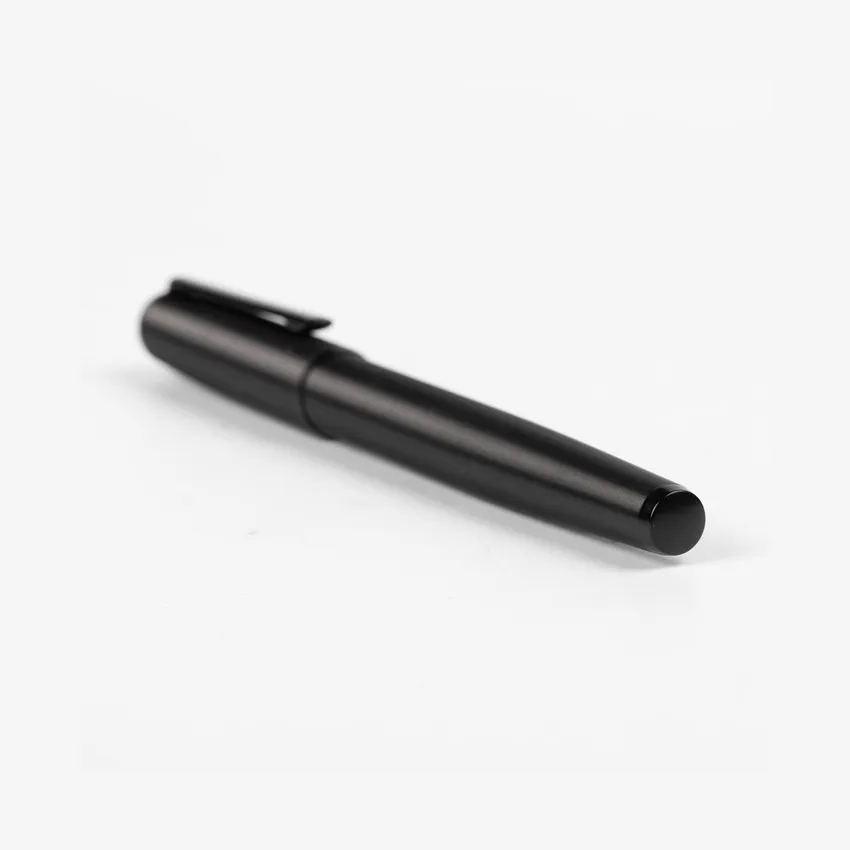 Hugo Boss Label Fountain Pen (Medium) - Black