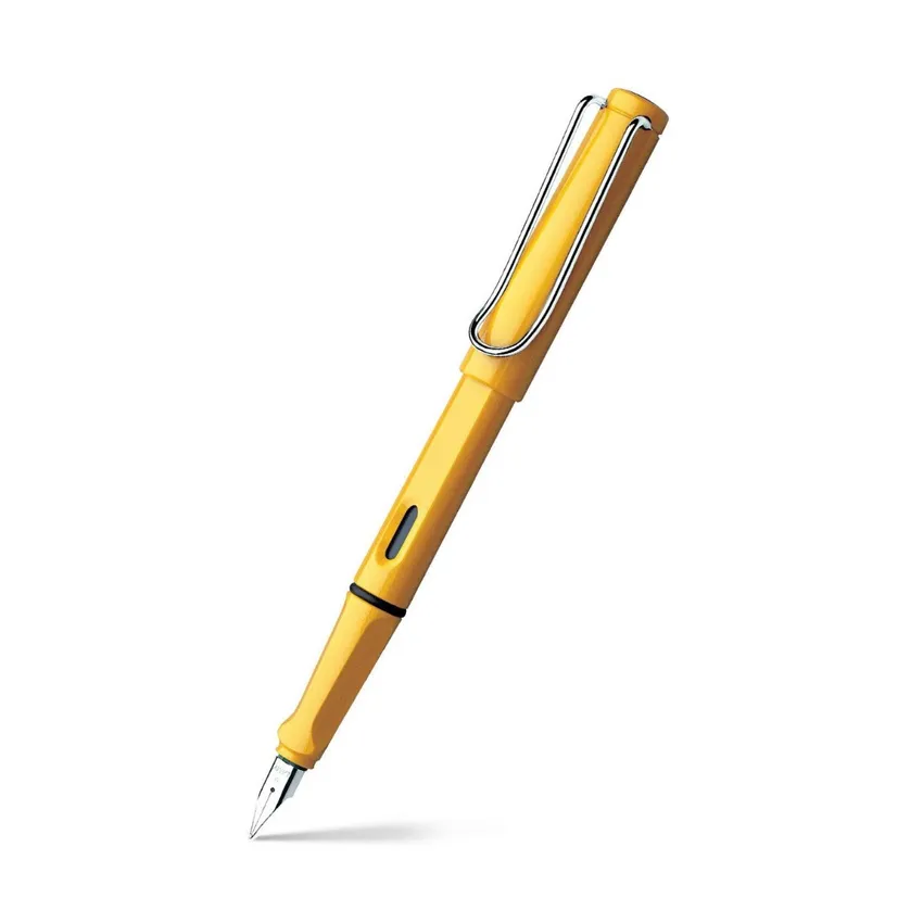 Lamy Safari 018 Fountain Pen Broad Yellow With Chrome Plated Clip