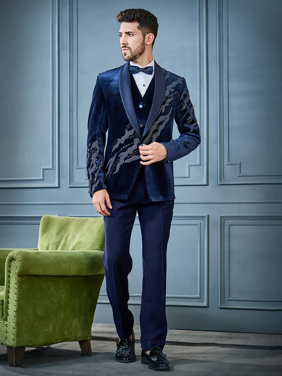 Blue tuxedo suit in velvet with embellishments