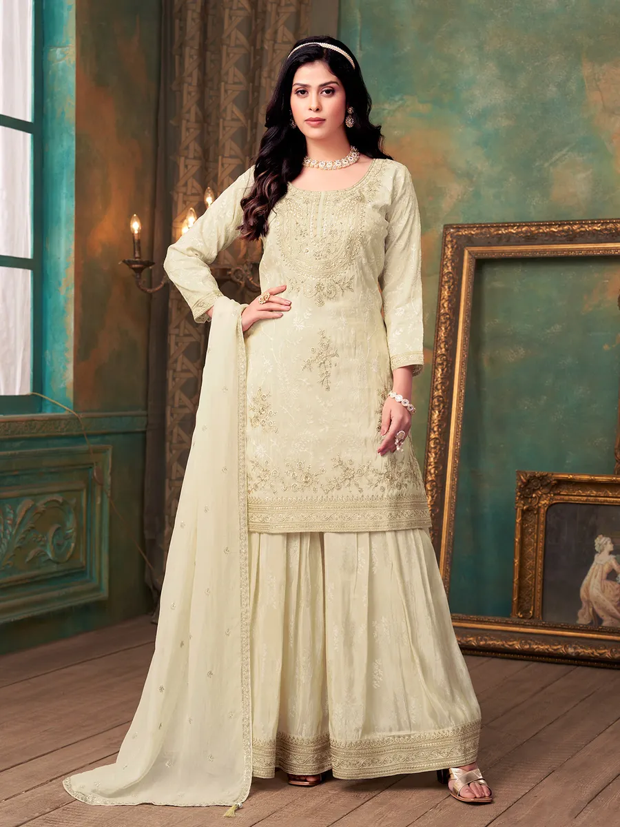 cream colour pakistani dress Cream Organza Pakistani Suit 328533