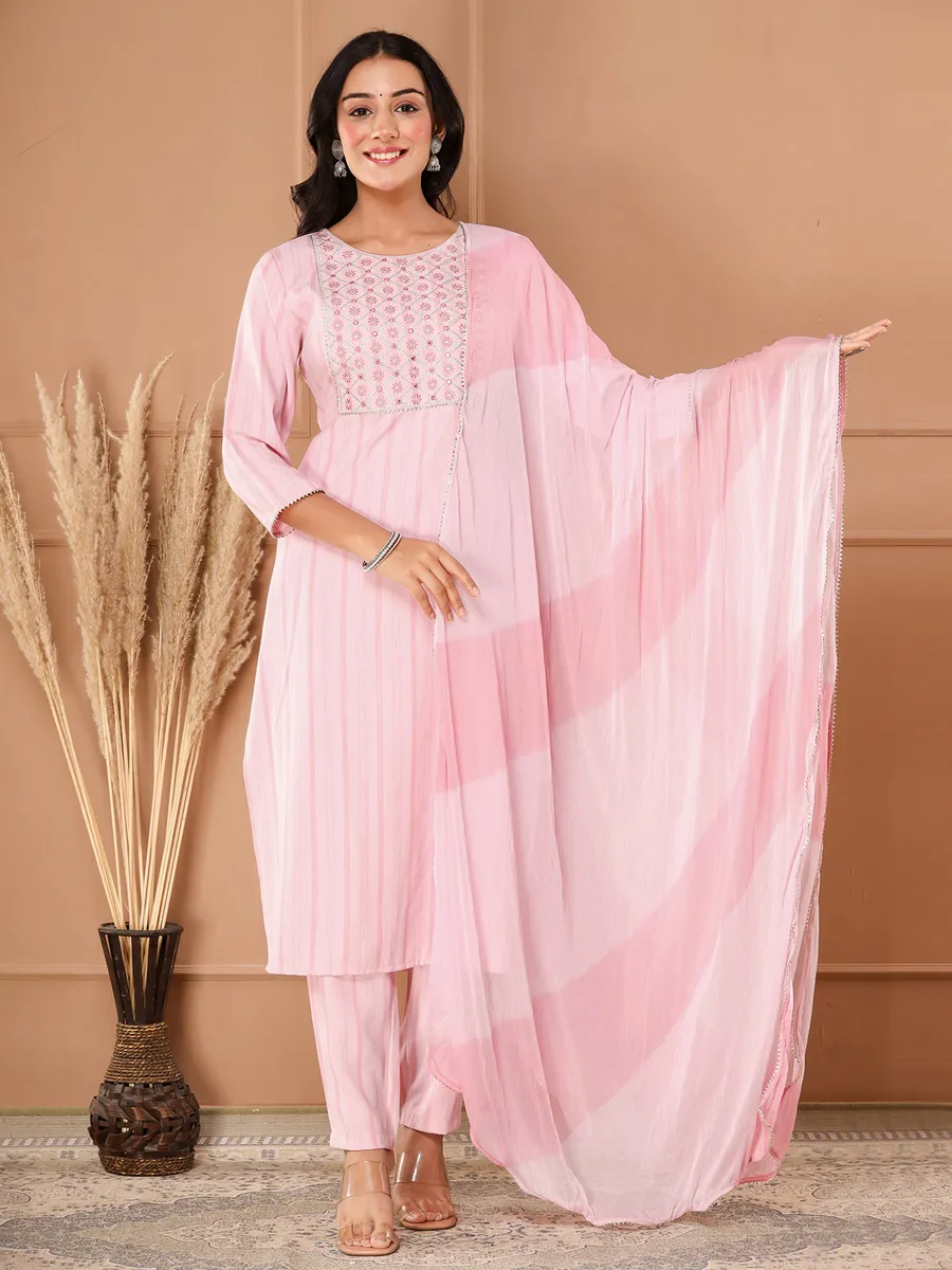 Baby pink kurtis online shopping hot sale
