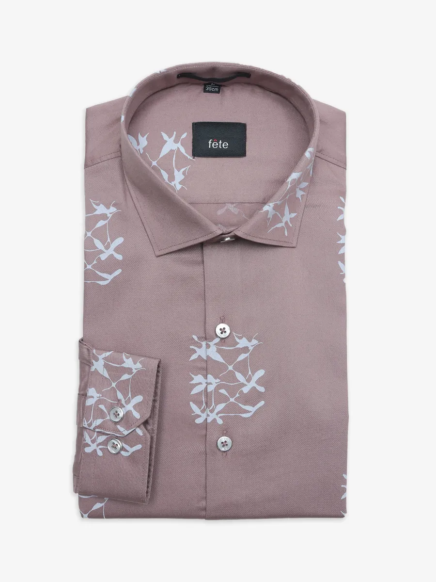 【SATIIIZ】Rubin Pigment Button T-Shirt fete_brown_printed_cotton_shir